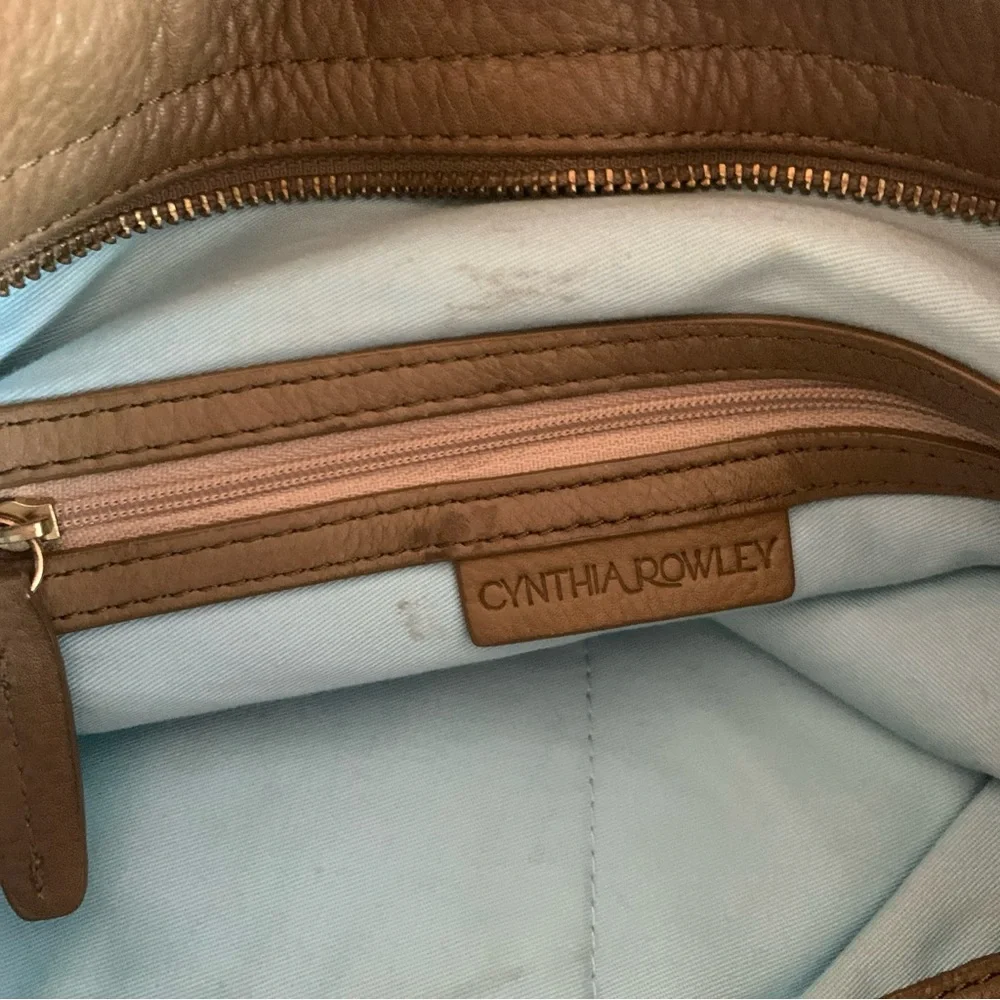 Cynthia Rowley Soft Tan Leather Crossbody Shoulder Purse Handbag Boho Studded